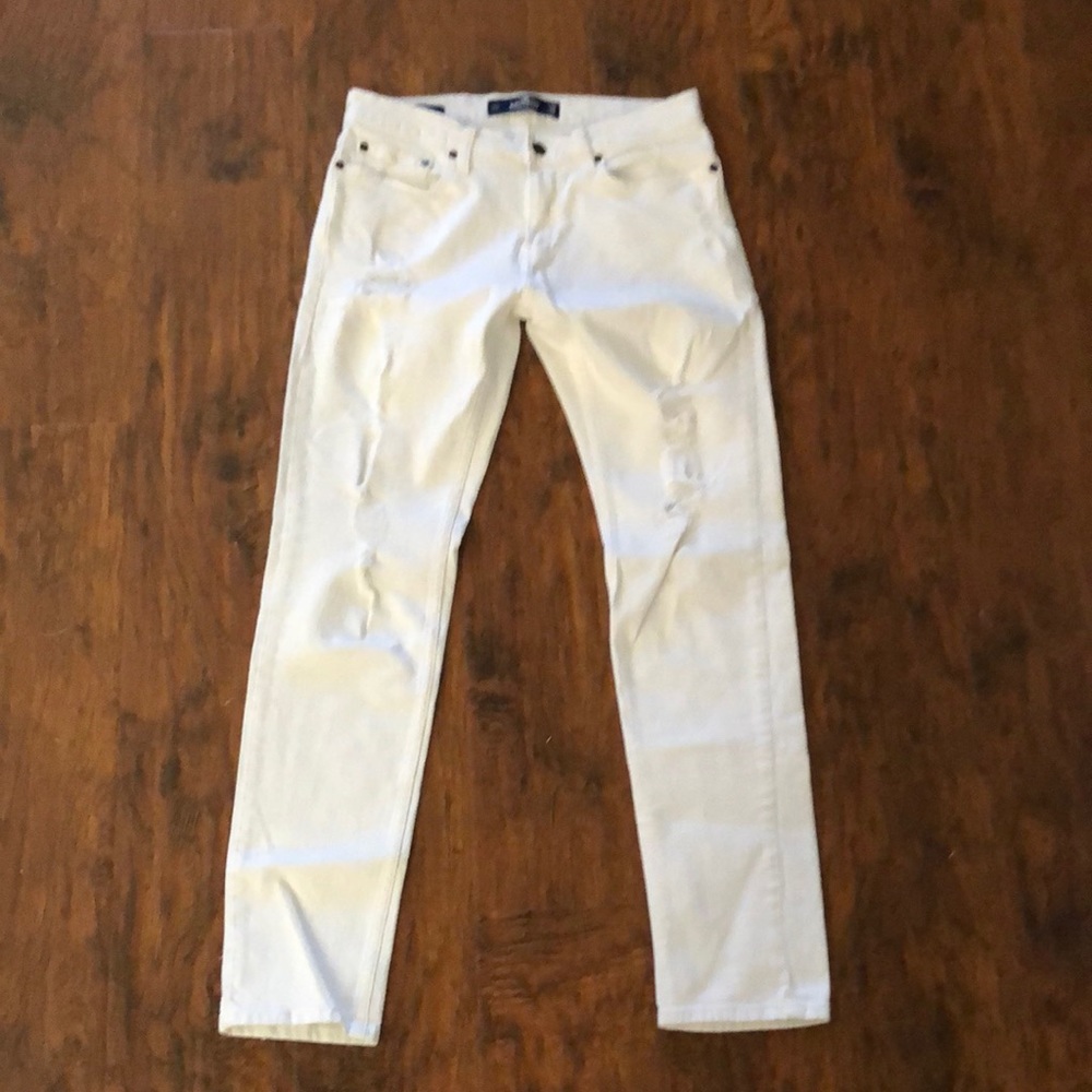 Like new ripped white skinny jeans